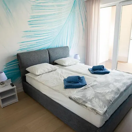Arkadia Parking, Basen, Sauna, Silownia, Jacuzzi, Sala Zabaw Dla Dzieci W Cenie! Колобжег